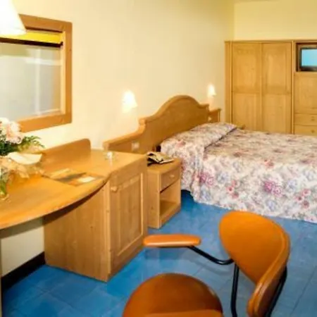 Otel Marco Polo Garda (Verona)