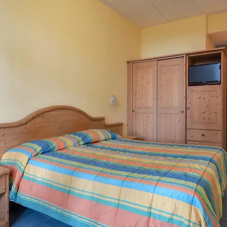 Otel Marco Polo Garda (Verona)